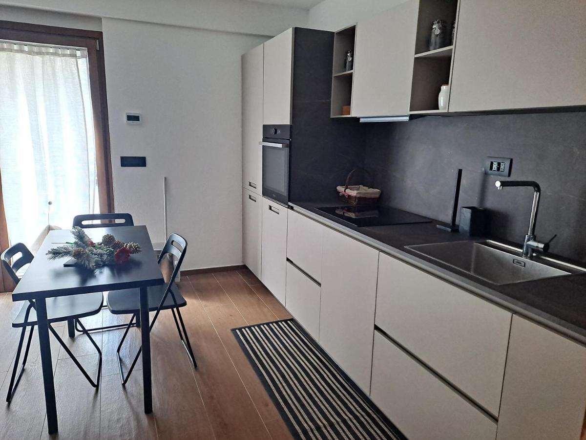 Ferienwohnung Petit Nid La Salle Exterior foto